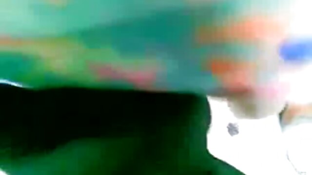 Najljubši :  Slastno blondinko je njen osebni trener tolkel v telovadnici Video posnetki 