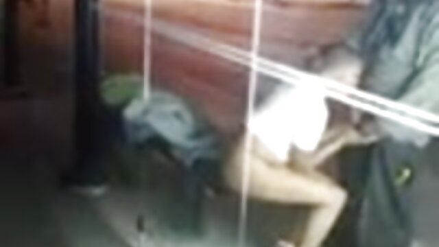 Najljubši :  Pohoten par ima trd seks v motelski sobi Video posnetki 