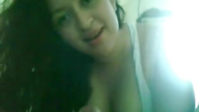 Najljubši :  Temnolaso ​​babico porno igralec zabije na kavču Video posnetki 