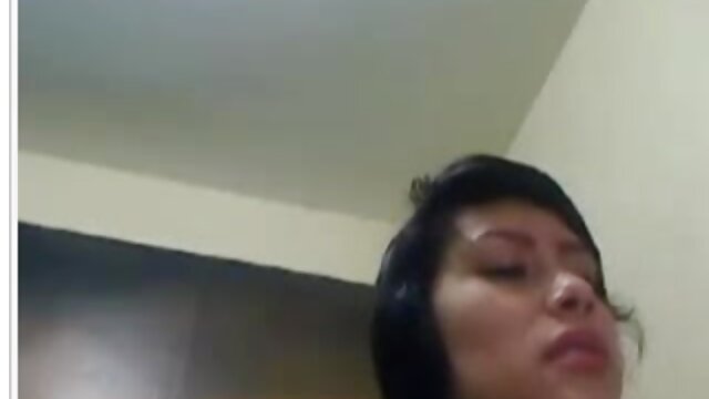 Najljubši :  Hung Stud drills prsata rjavolaska medicinska sestra v skrivnostnem brlogu Video posnetki 