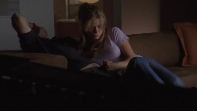 Najljubši :  Tip po avdiciji prodre v lepo najstnico v belih nogavicah Video posnetki 