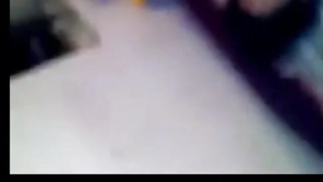 Najljubši :  Rjavolaska kurba v belih mrežah ne more živeti brez ustreznega anala Video posnetki 