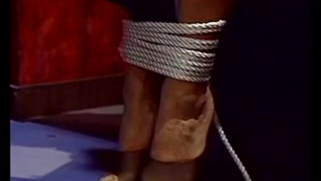 Najljubši :  Prsata vroča bejba dobi trdo vrtanje v javnosti Video posnetki 