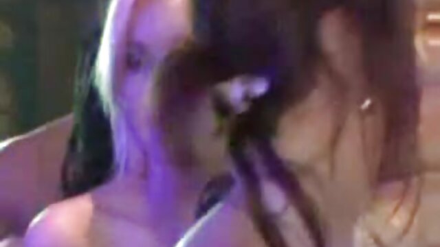 Najljubši :  Rjavolasko ljubko na njeni porno avdiciji dobijo udarec Video posnetki 