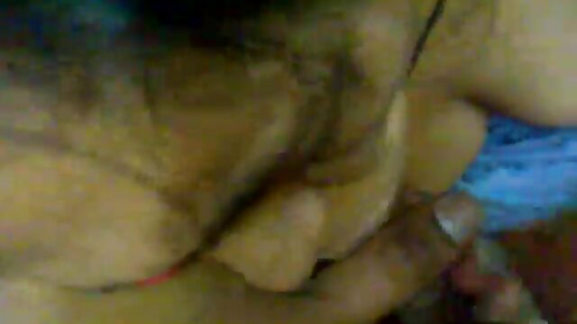 Najljubši :  Začinjeno vroča latino babe sesa in jaha obešenega žrebca Video posnetki 