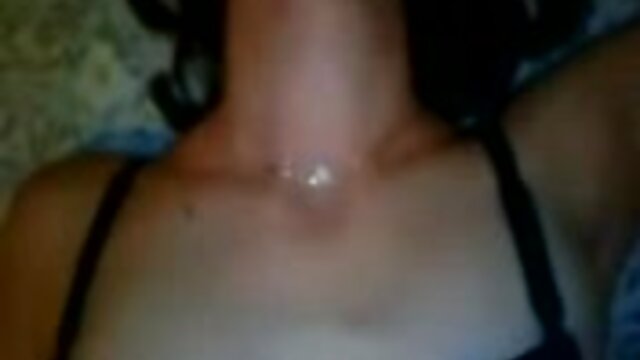 Najljubši :  Petite teen rjavolaska zlobno zadušila z obešenim datljevim tiča Video posnetki 