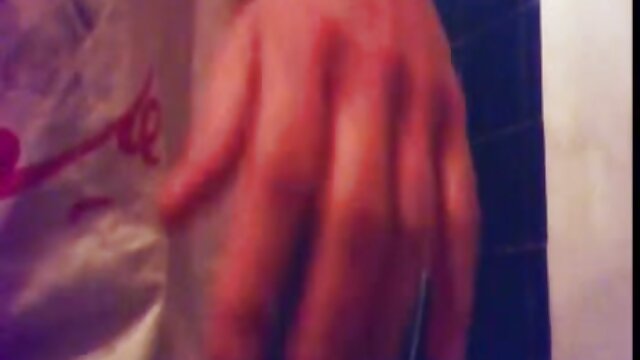 Najljubši :  Skank ne obožuje nič boljšega od norcanja in mami človeka Video posnetki 