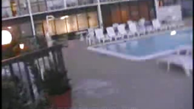 Najljubši :  Bimbo blondinka je analno prodrla z masivnim črnim pikom Video posnetki 