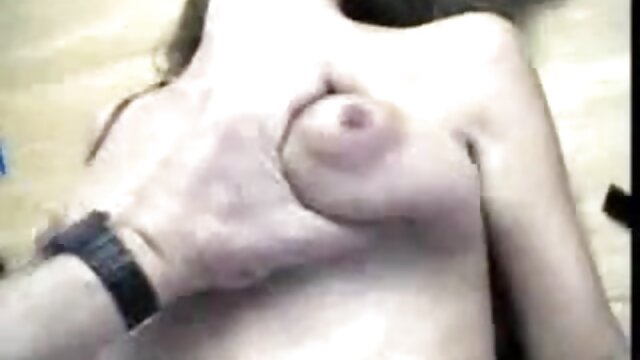 Najljubši :  Sveže mlada lepotica je prodrla z zdravnikovim zrelim kurcem Video posnetki 