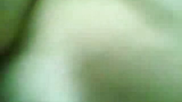 Najljubši :  Mlada draga gre v stanje, podobno transu, ko jo zajebe Video posnetki 