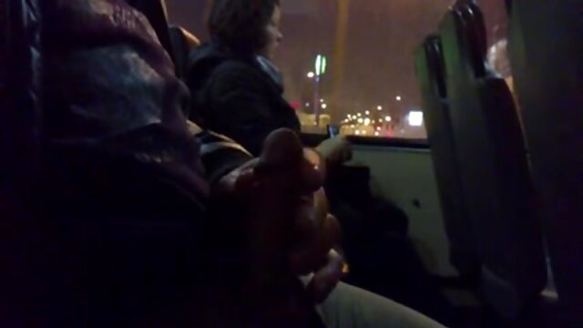 Najljubši :  Zelo razburjena MILF je lahko stlačila svoj debeli kos orodja Video posnetki 