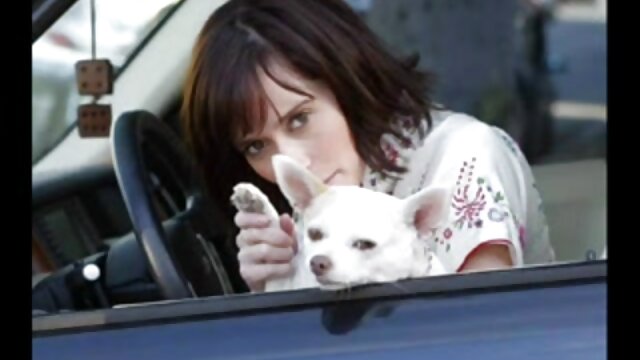 Najljubši :  Tip ima spretnega ljubimca, ki dobro sesa in naredi vaginalno Video posnetki 