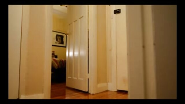 Najljubši :  Oralni užitek jih pripelje do zelo strastnega seksa Video posnetki 