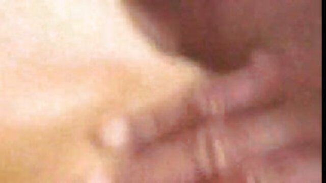 Najljubši :  Suha punca pozabi na amiški način življenja in daje pizdo priročnemu ljubimcu Video posnetki 