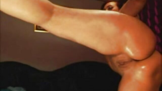 Najljubši :  Velik plen latino psičke Jynx Maze je kot nalašč za analno vijačenje Video posnetki 