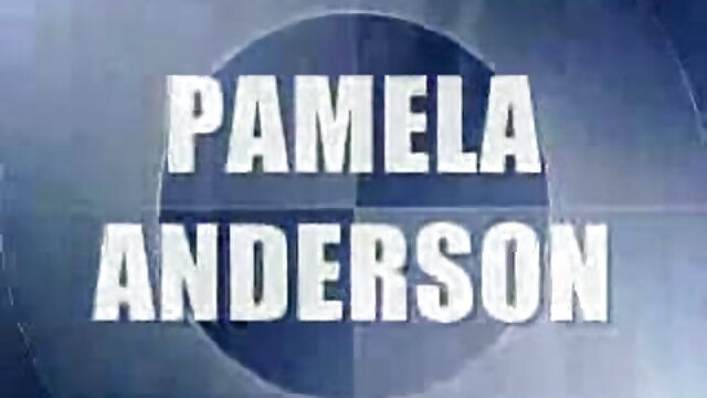 Najljubši :  Prilagodljiva rjavolaska se počepe med izvajanjem joge Video posnetki 