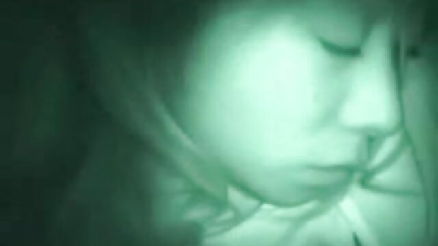 Najljubši :  Mike Adriano okuša muco in rit tega novinca Video posnetki 