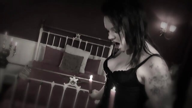 Odlično :  Asian babe z lepo muco zanič svojega moškega kurca Brezplačno video posnetki 