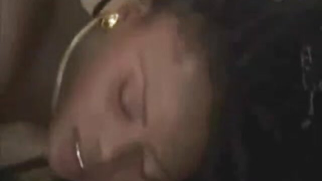 Najljubši :  Svetlolaska pastorka prosi za vožnjo v zameno za kurba Video posnetki 