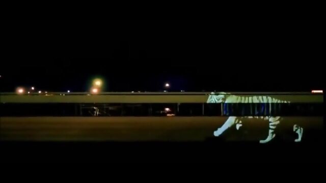 Najljubši :  Orientalsko dekle je nosilo najboljšo obleko, da bi moškega takoj privabila v seks Video posnetki 