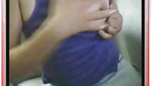 Najljubši :  Tip vzame palico iz hlač in je pripravljen za vstop v divo Video posnetki 