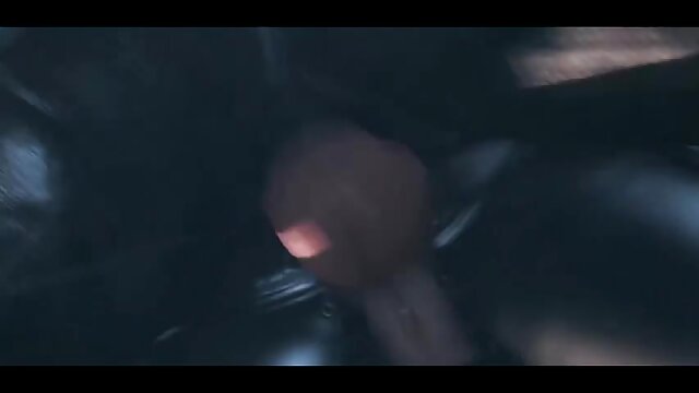 Najljubši :  Kratkolasa dekle z mehurčkasto zadnjico, močno pribito na kavč Video posnetki 