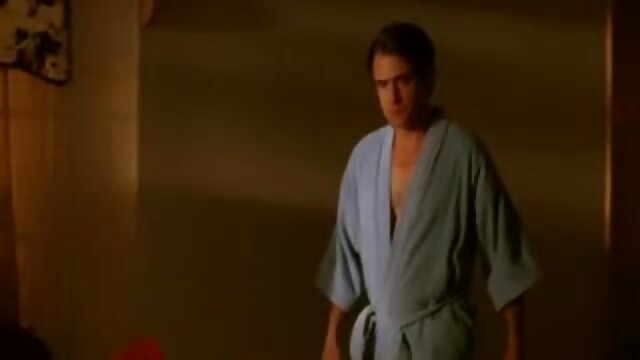 Najljubši :  Lucky porno dude jebe tri porno drage Video posnetki 